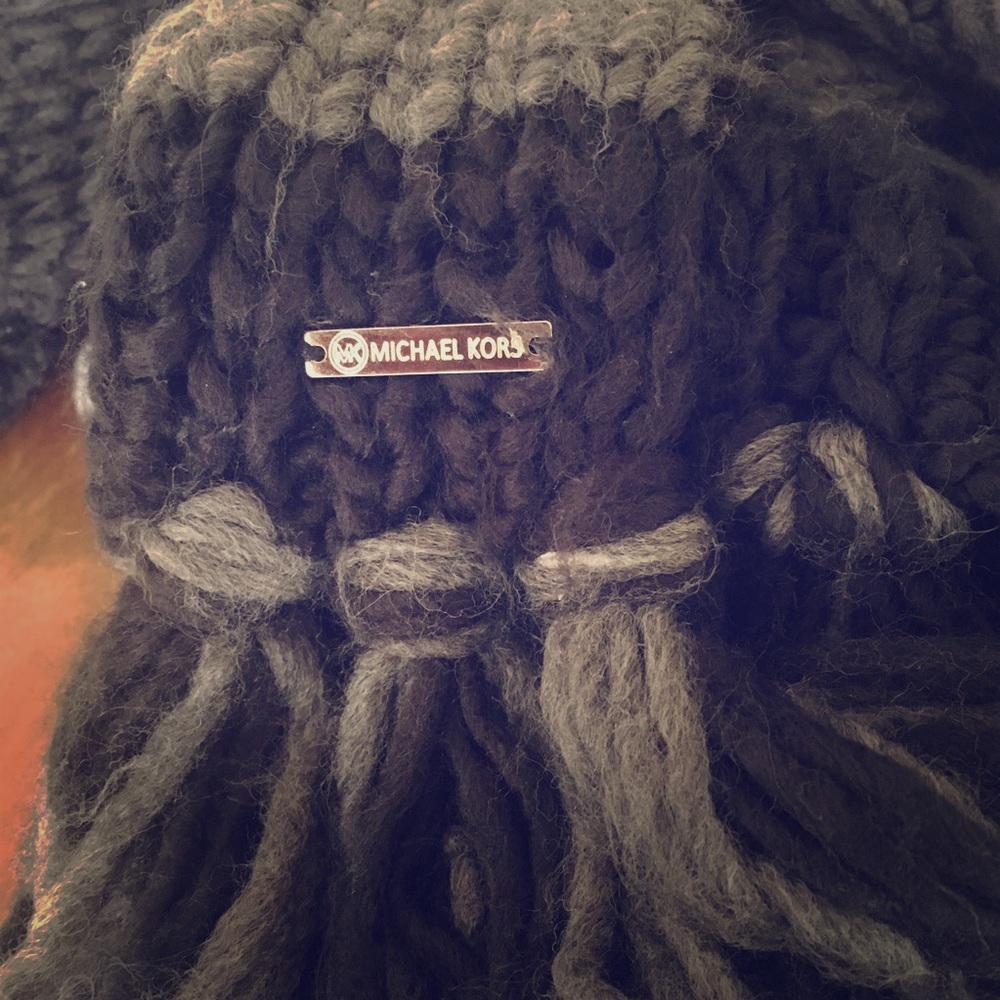 Michael Kors Statement Scarf 8+ Feet